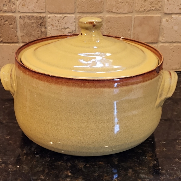 Vintage Seagrove North Carolina Yellow with Brown Pottery Casserole Dish w/ Lid - Picture 6 of 16